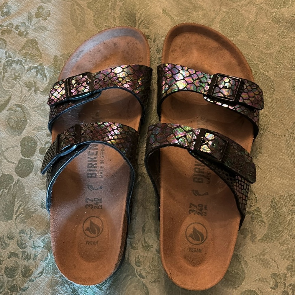 Birkenstock size 37 vegan sandals black snakeskin-look